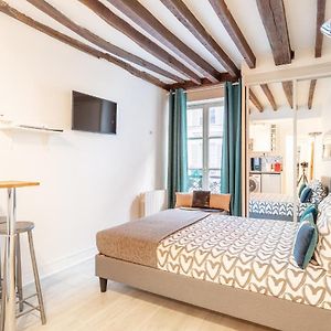 Ternes Cozy Studio